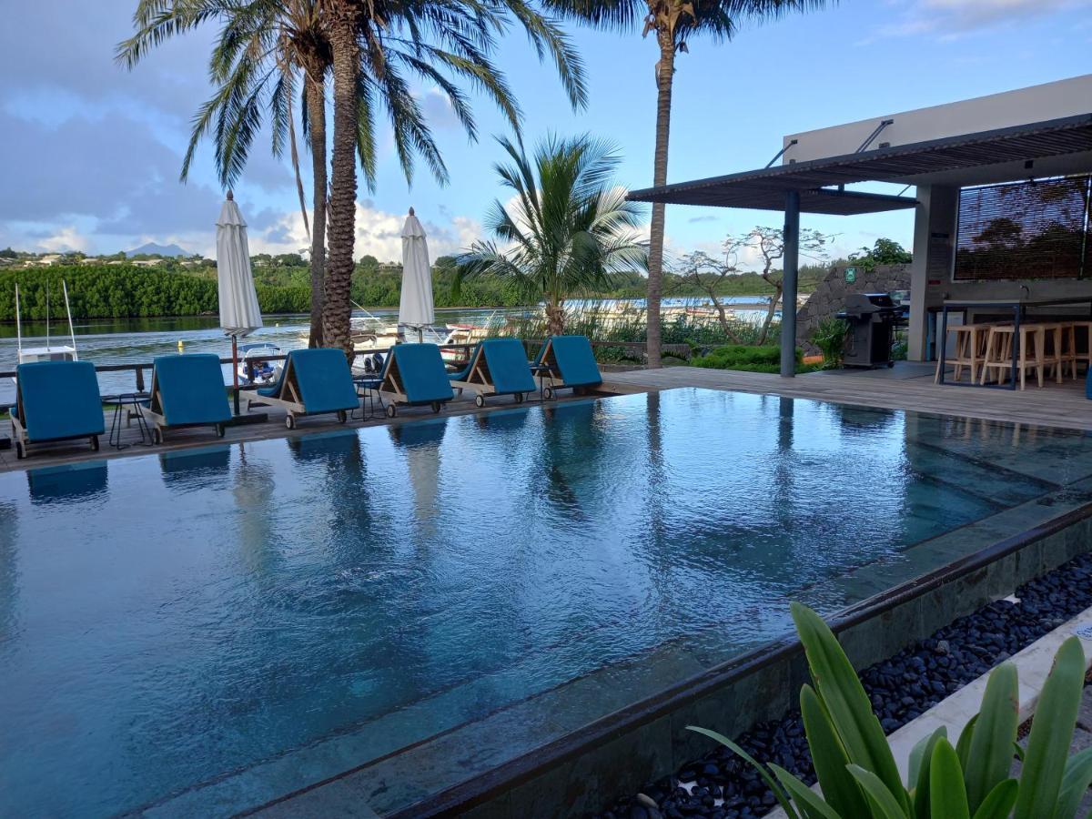 Studio 2 The Waterclub Rivière Noire Екстериор снимка
